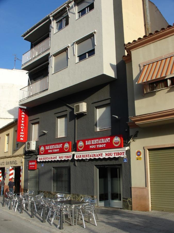 Habitacions Casa Roberto Ontinyent Exteriör bild